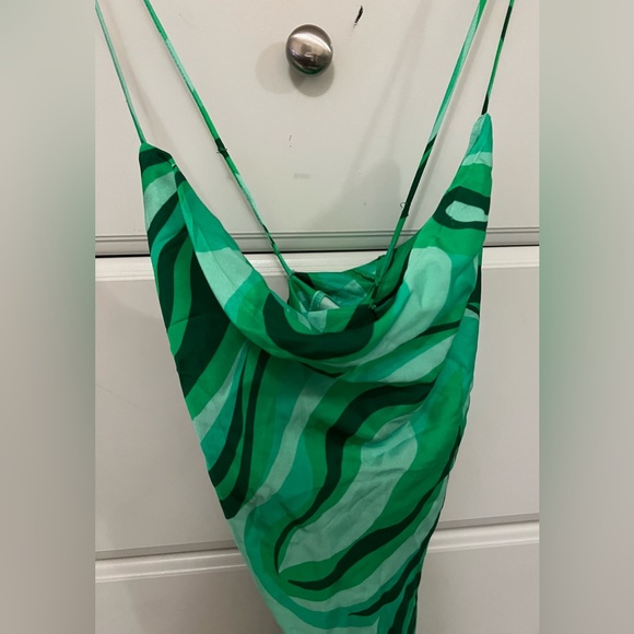 ZARA Dress - Picture 2 of 5